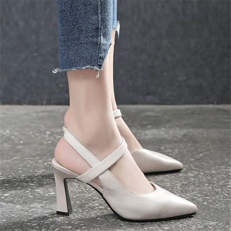 34--42 Soft Leather High Heels Women's 2024 Summer New Style Pointed Toe Baotou Easiest for Match Thick Heel Strap Mom Sandals