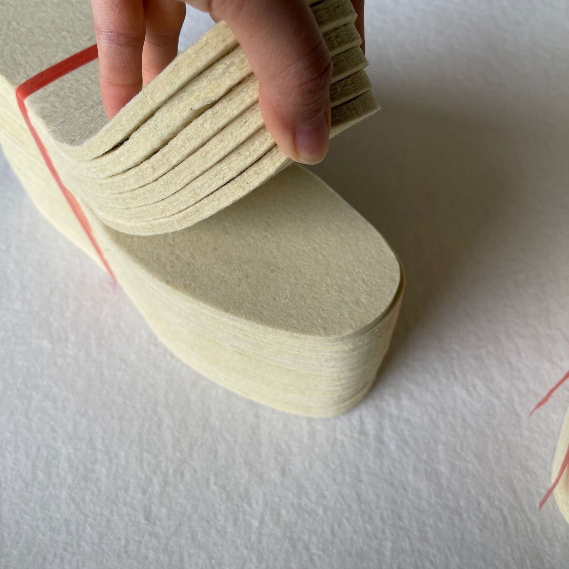 Thickened 7mm Wool Felt Insole Winter Cold-proof Warm Cotton Insole Unisex Sweat-absorbent Breathable Felt Insole