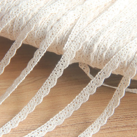 Wholesale handmade DIY clothing lace accessories beige cotton lace dress embroidery lace width 0.8cm