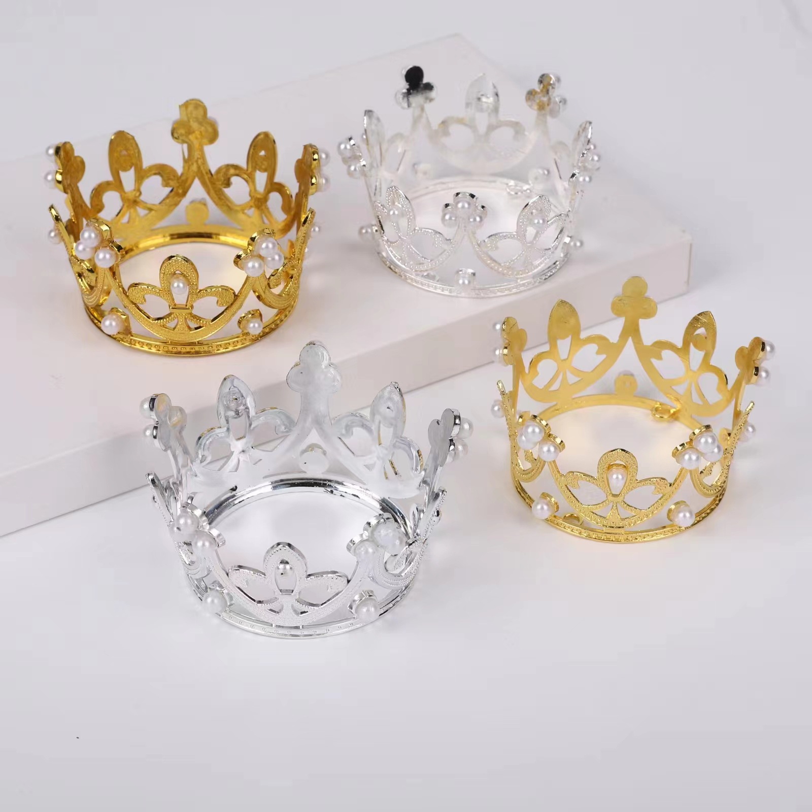 Оптовая фабрика, корона для принцессы на день рождения, декоративные мини-короны с жемчугом, мелкие украшения для тортов