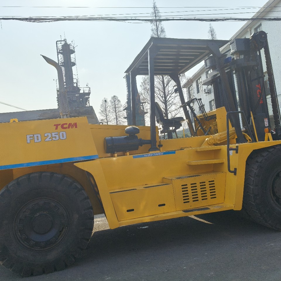 Foreign Trade Direct Sales Japanese Tcm Forklifts Second-Hand Tcm 25-Ton Forklifts Tcm 10-Ton Forklifts Tcm 16-Ton Forklifts