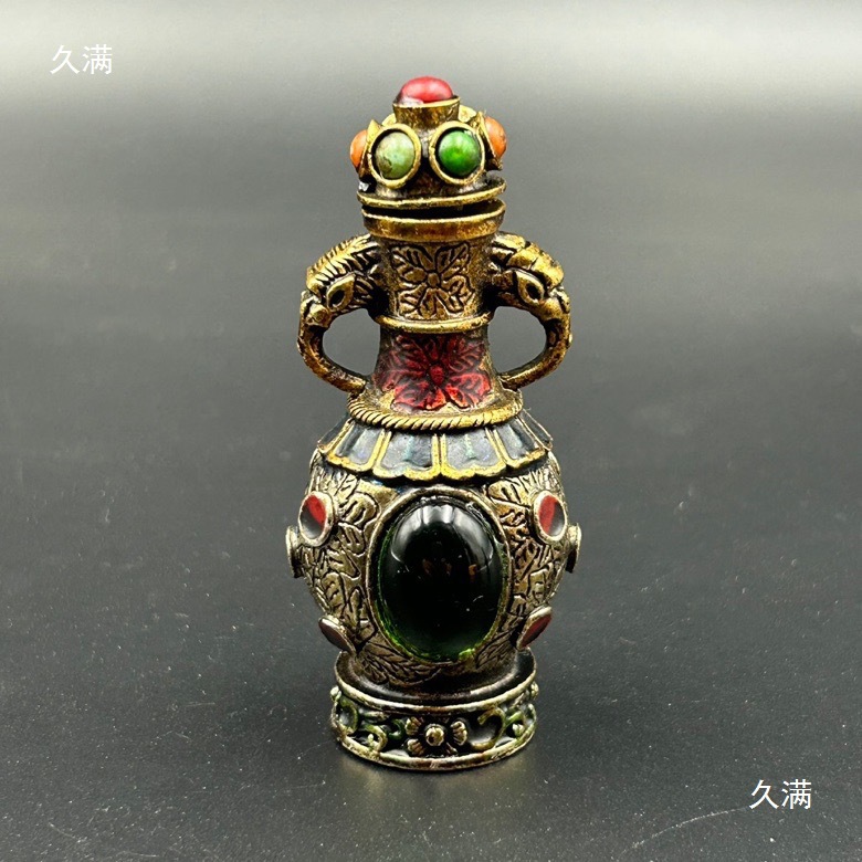 Snuff Bottle, Snuff Bottle Casting, Antique Handicrafts, Xizang-Style Living Room Decoration Ornaments, Default Items