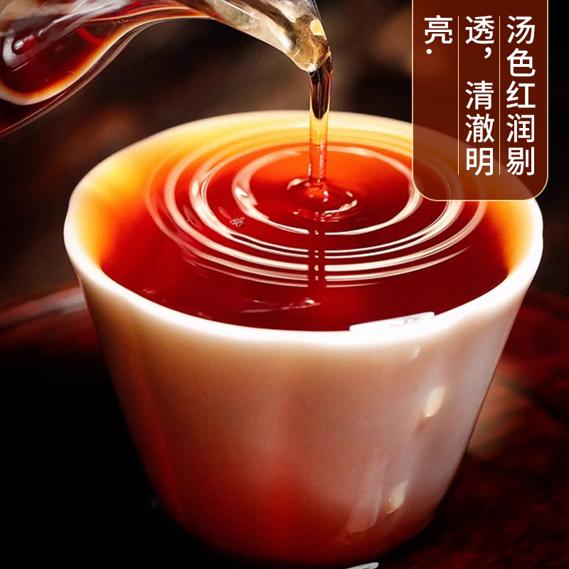 Guangxi Wuzhou factory wholesale 2017 dry warehouse Liubao tea black tea old tea bulk tea Liubao tea