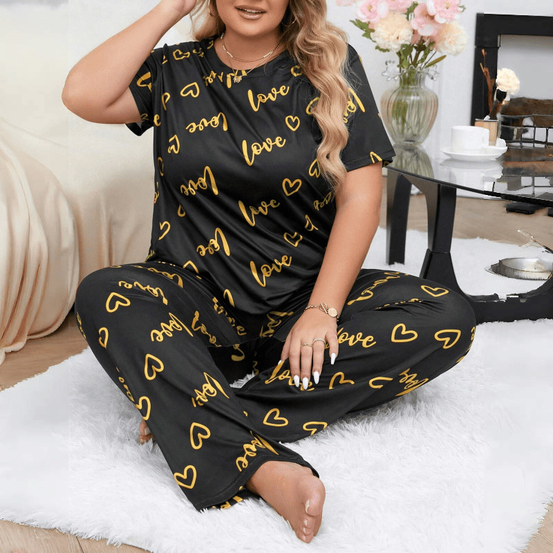 European and American Style Plus-Size Loungewear for Big and Tall Women, Oversized Heart-Shaped Crew Neck Short-Sleeve Long Pants Women's Pajama Set