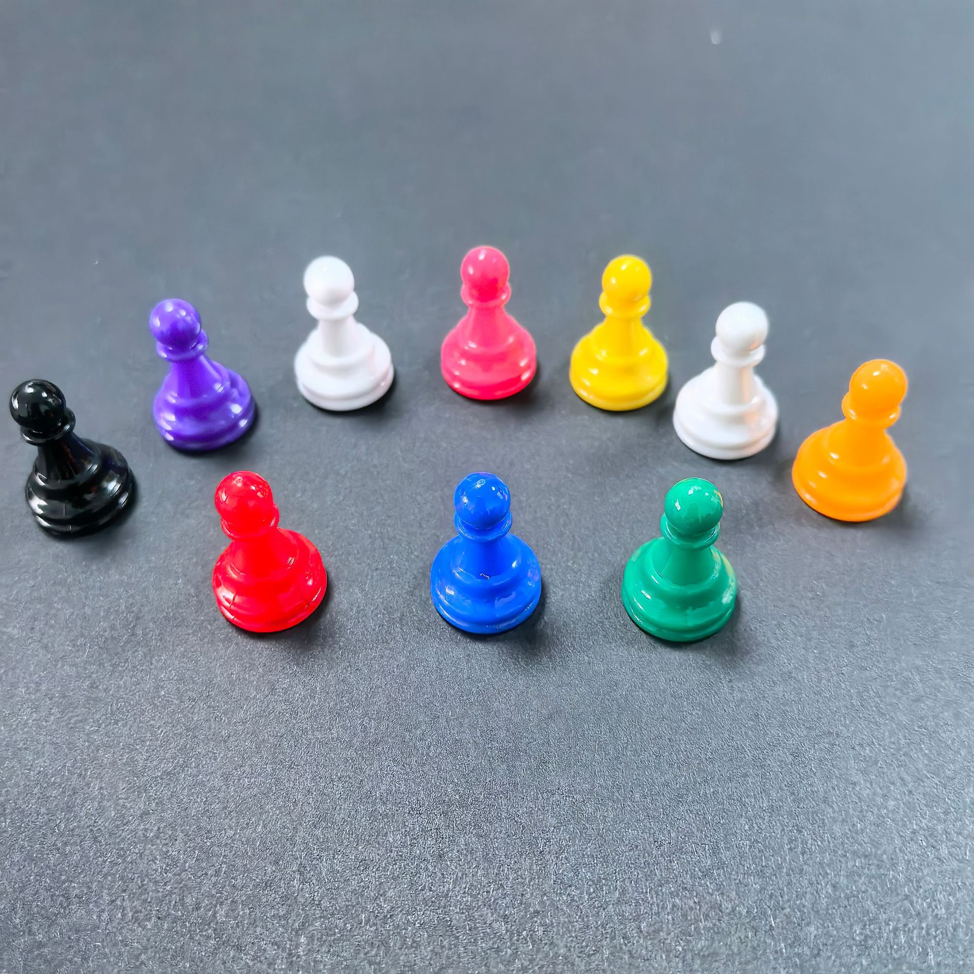 Luxury Board Game Plastic Chess Pieces Monopoly Characters Classic Props Chess Pieces Game Accessories Chess Humanoid Tokens