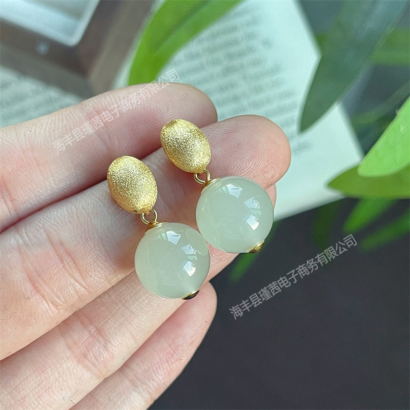 Wholesale Natural Hetian Jade Women's Earrings High Quality Translucent Qinghai Material Clear Water Earrings Jade Earrings Ear Hooks