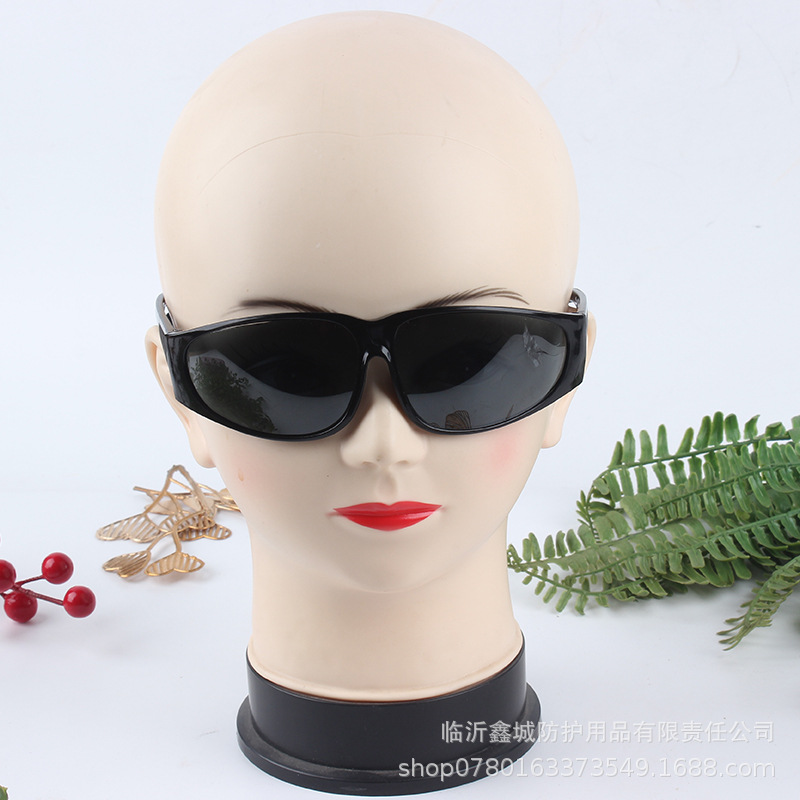 209 Welding Glasses Manufacturer Direct Sales Industrial Grinding Gas Protection Argon Arc Welding Labor Protection Goggles Anti-Glare Anti-Splash