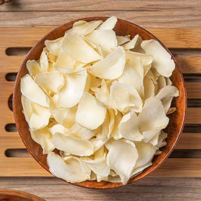 New Stock of Dried Lilies from Longshan, Hunan, 50g Bottled, Dual-Use for Medicinal and Culinary Purposes, Suitable for Soup Making, Wholesale and Dropshipping Available