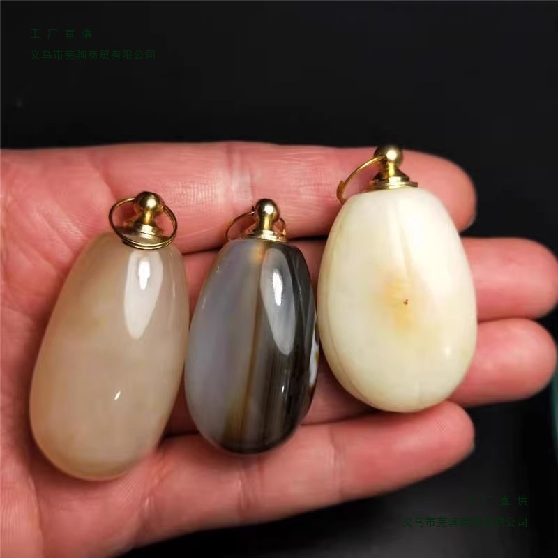 Agate Snuff Bottle Pendant Can Hold Perfume Essential Oil, Cinnabar Default Item, Silk Flower Universal, Others Not Allowed