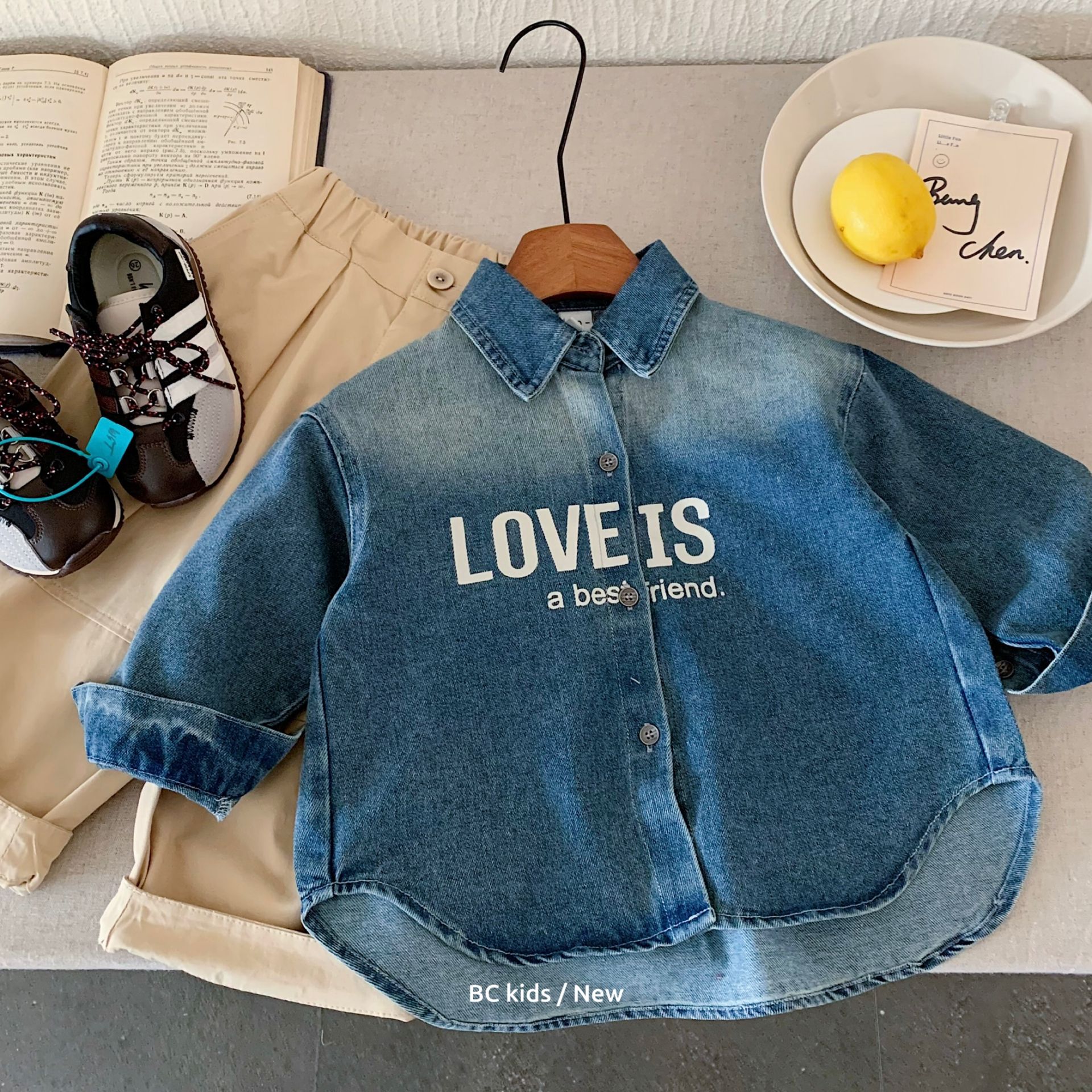 Детские рубашки Bangcheng осень 2025, новая джинсовая одежда с воротником для мальчиков и девочек