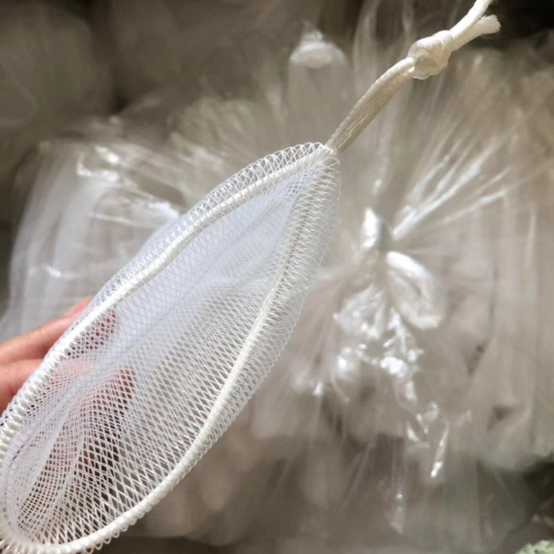 Factory direct double foaming facial cleanser foaming net bag handmade soap net cleansing soap net small white rope foaming net