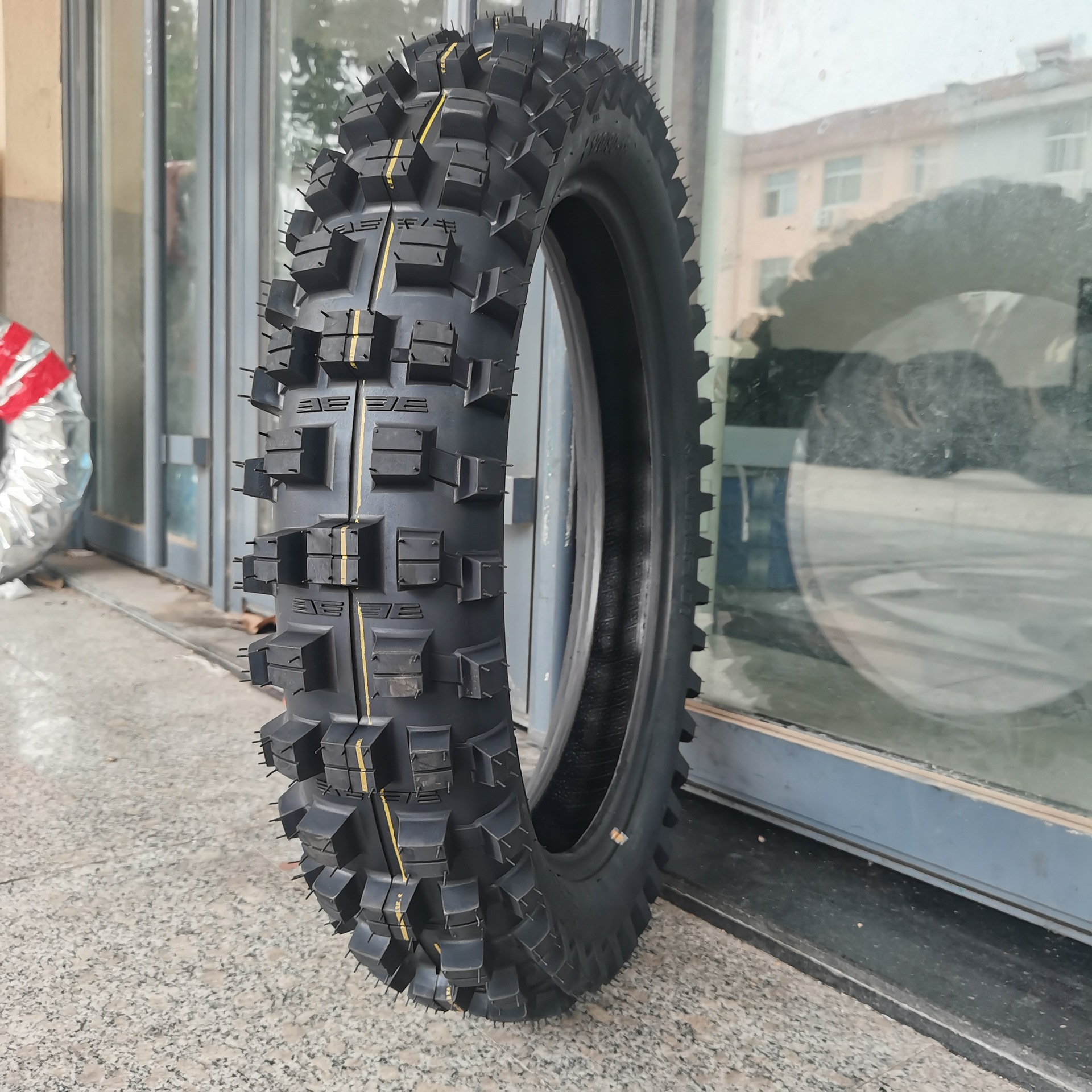 Factory Direct Off-Road Motorcycle Tire 120/90-18 Mountain Bike Large Tread Deepened Tire