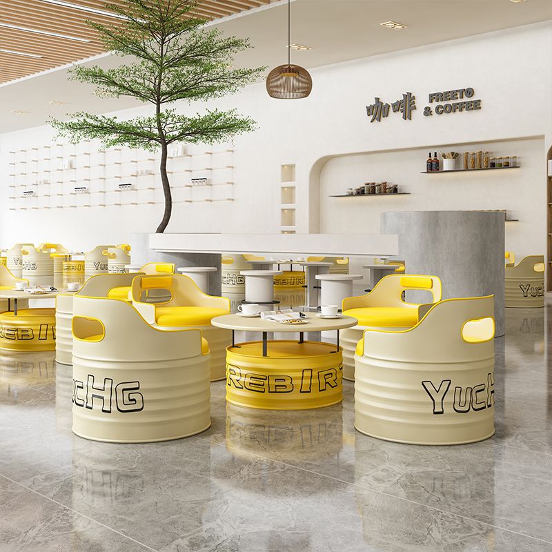 Набор столов и стульев для магазина молочного чая, кафе, барбекю, интернет-звезды, кинотеатра