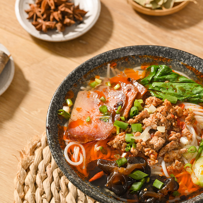 Yunnan Specialty Rice Noodles Authentic Pure Dry Rice Noodles Thick and Thin Bags Jianshui Mengzi Crossing Bridge Rice Noodles Dry Rice Noodles Wholesale