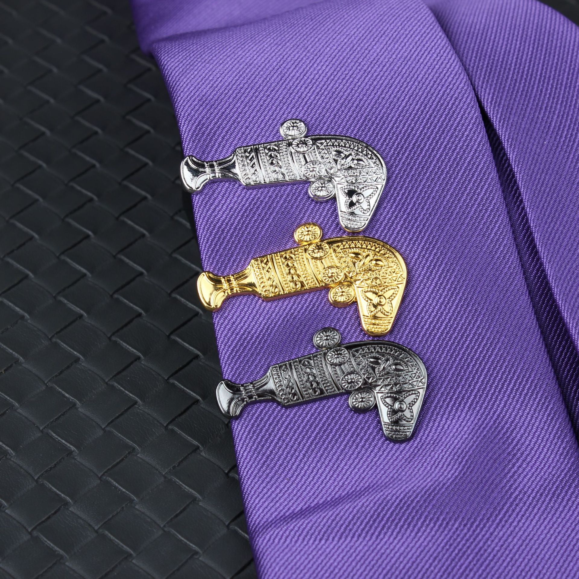 Simple Men's Tie Clip New Top-grade Pistol Style Clip Tie Accessories Cross-border All-match Vintage