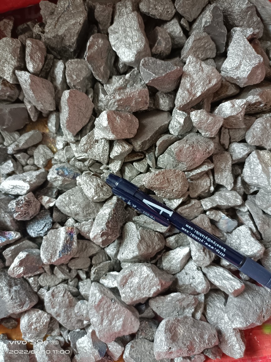 Продажа ниобиевого железа из Бразилии, оригинальная упаковка, импортированное ниобиевое железо с содержанием 65%!