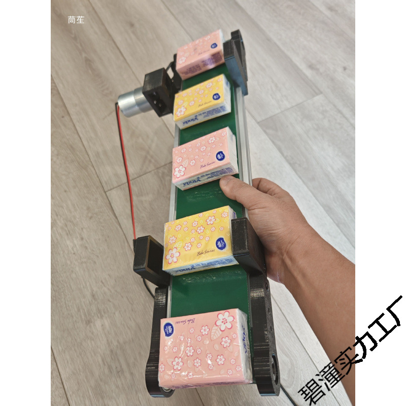 Small Conveyor Belt, DIY Conveyor Belt, Plug and Play, with Speed Adjustment