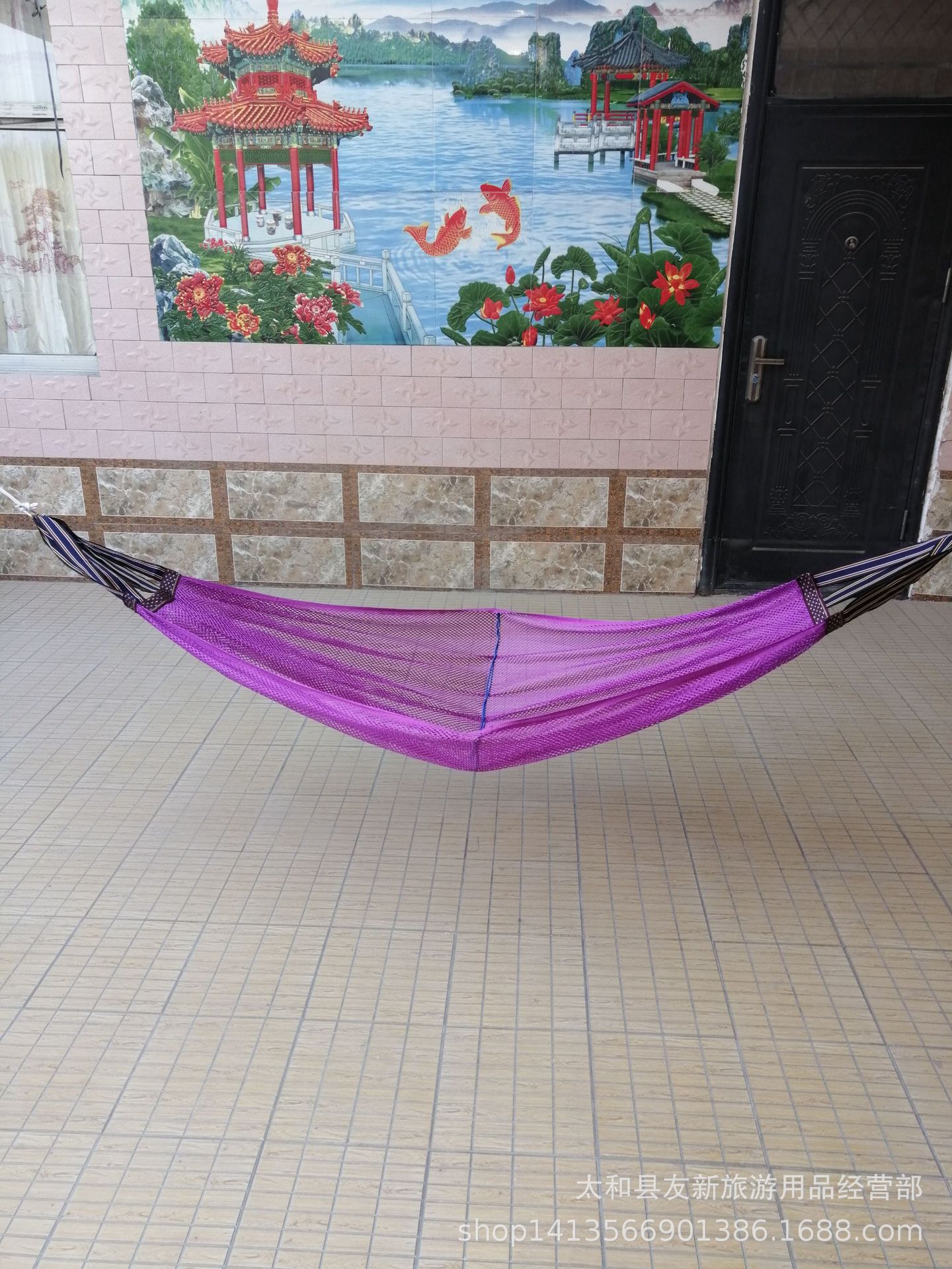 Outdoor Hammock Ice Hammock Leisure Travel Hammock Easy to Carry Indoor Hammock