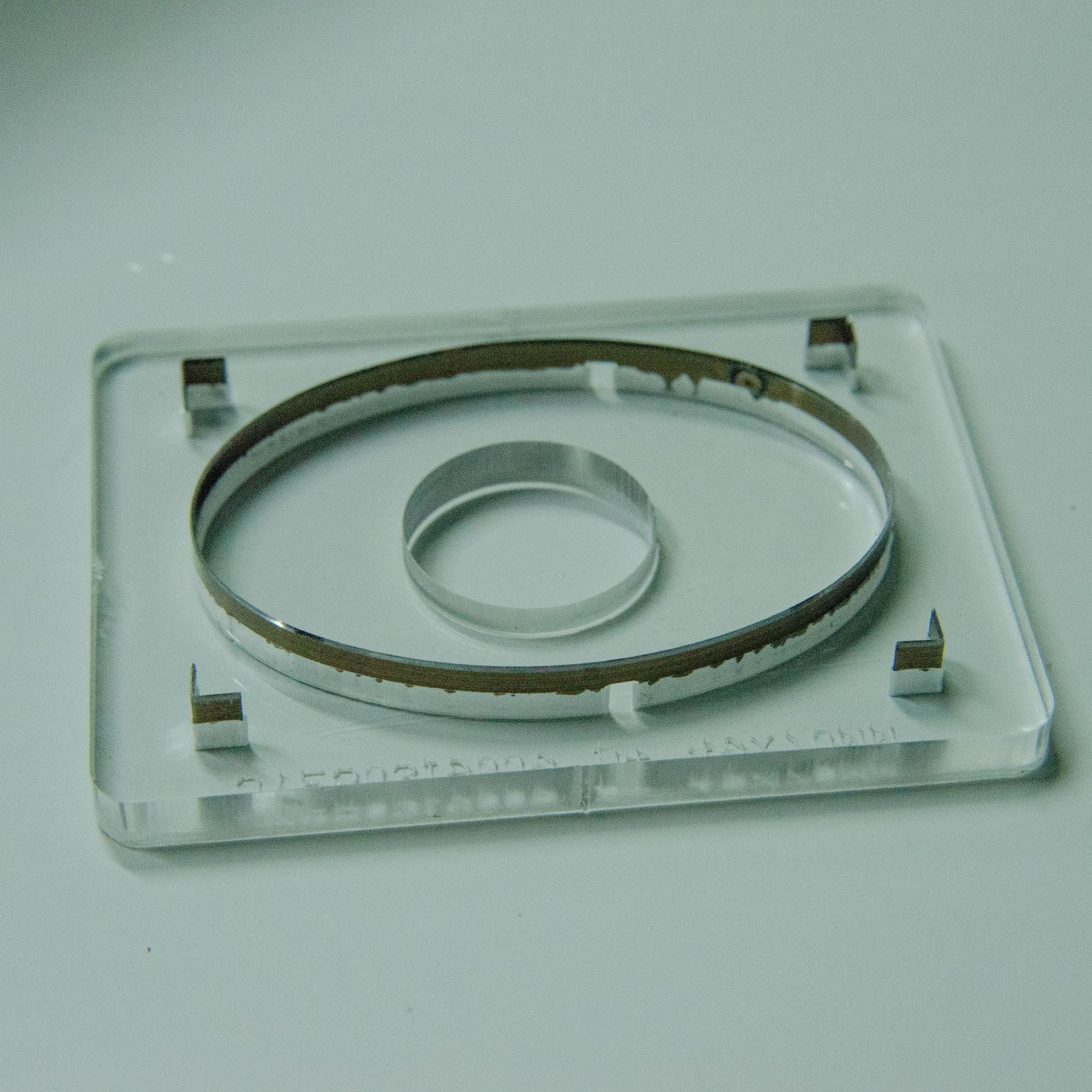 Guangzhou Film Blister Color Box Carton Self-Adhesive Facial Mask Die-Cutting and Forming Knife Mold Production with Drawings and Samples at Excellent Prices