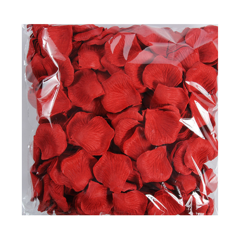 Non-Woven 0.5kg Pack Wedding Supplies Simulated Rose Petals Wedding Room Decoration