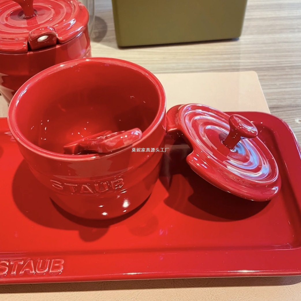 French Enamel Ceramic Sugar Shaker Salt Shaker Seasoning Jar Seasoning Bottle Seasoning Spoon Cherry Red Long Dish Heart-Shaped Cup