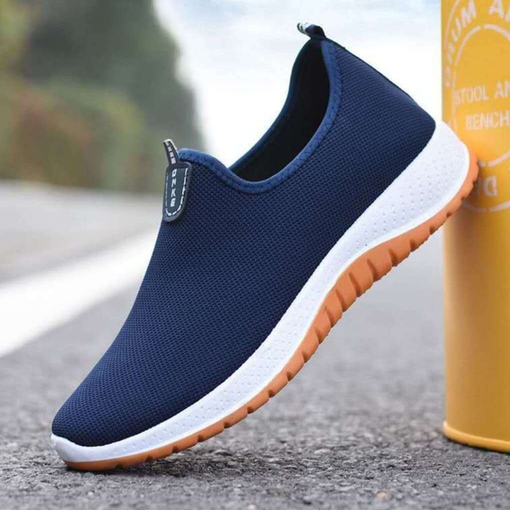 Middle-Aged and Elderly Walking Shoes, Dad Shoes, Breathable Rubber Sole Old Beijing Canvas Shoes, Men's Cotton Shoes