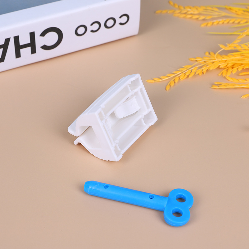 Toothpaste squeezer facial cleanser squeezer lazy children toothpaste squeezer artifact manual toothpaste squeezer wholesale