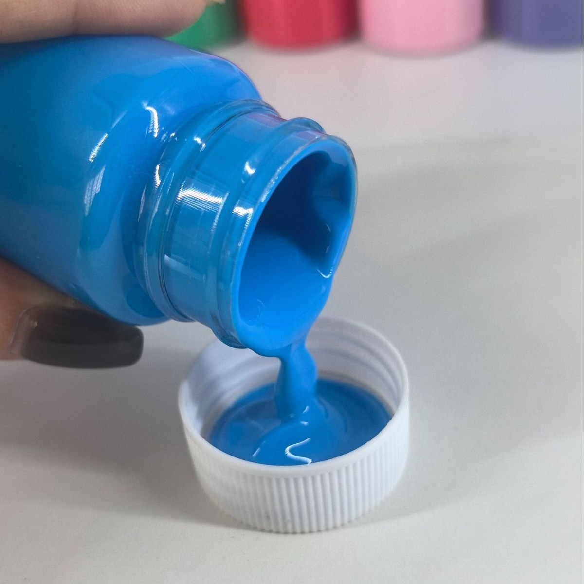 You Can Provide Oil Edge Processing. Directly Supplied from the Manufacturer. the Basic Leather Edge Oil Has Full Color and Durable. the Folded Edge Oil Is Easy to Color