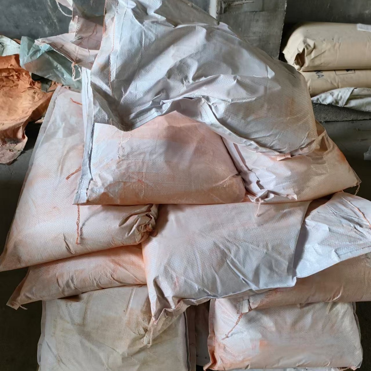 Yellow Dan Powder National Standard Oxide Lead Powder Anti-Rust Pigment Plaster Industrial Grade Electronic Grade Red Dan Powder