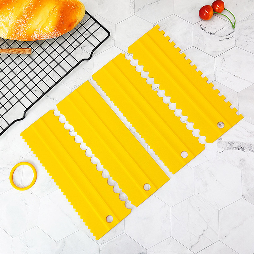 Plastic Scraper 4 Piece Set Cake Contour Comb Scraping Sugar Cake Decorative Square Leveler Contour Scraper