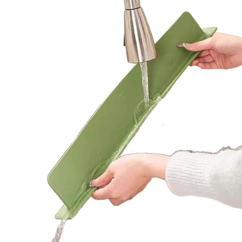 Sink Water Barrier Kitchen Sink Sink Wash Basin Splash-proof Water Barrier Partition Silicone Water Barrier Waterproof