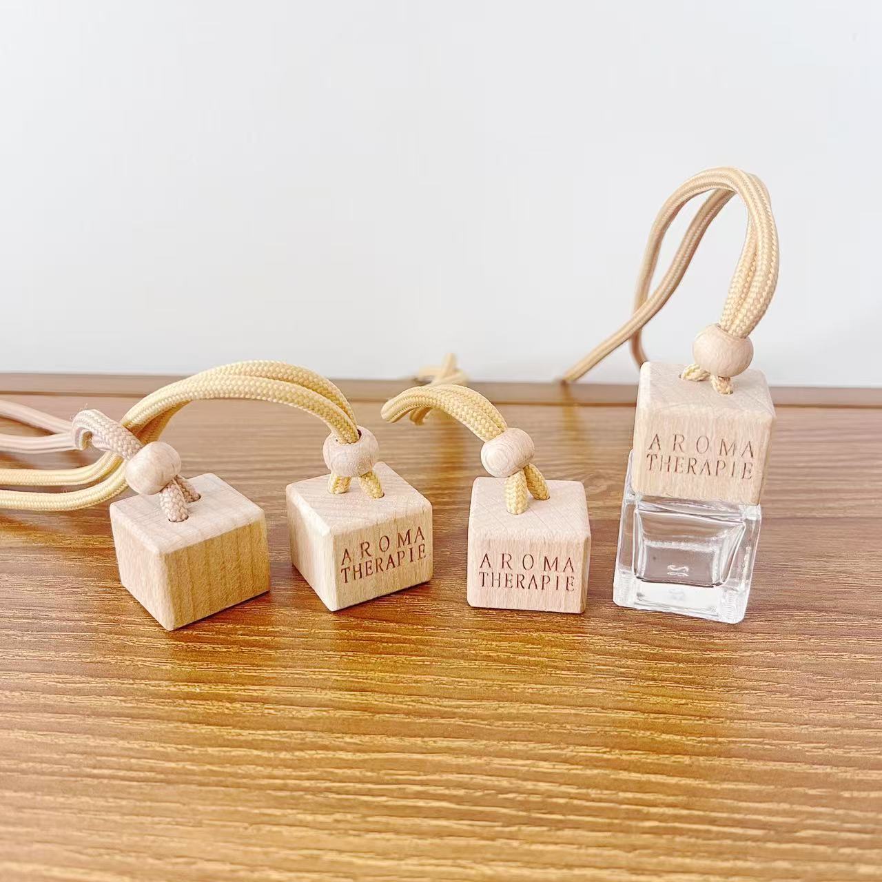 8-10ml Car Perfume Bottle Classic Square Wooden Lid 13 Caliber Perfume Bottle Lid Beech Wood Lid Can Be Customized with Logo