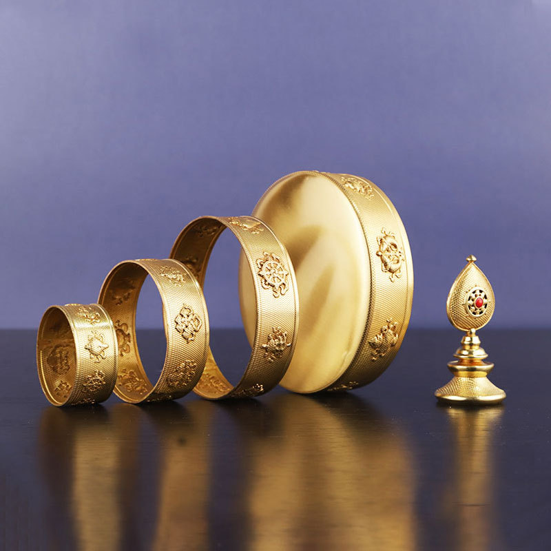 Pure Copper Mandala Plate, College Design, Can Be Carried with You for Mandala Eight Auspicious Mandala Compass, Small Mandala 10cm