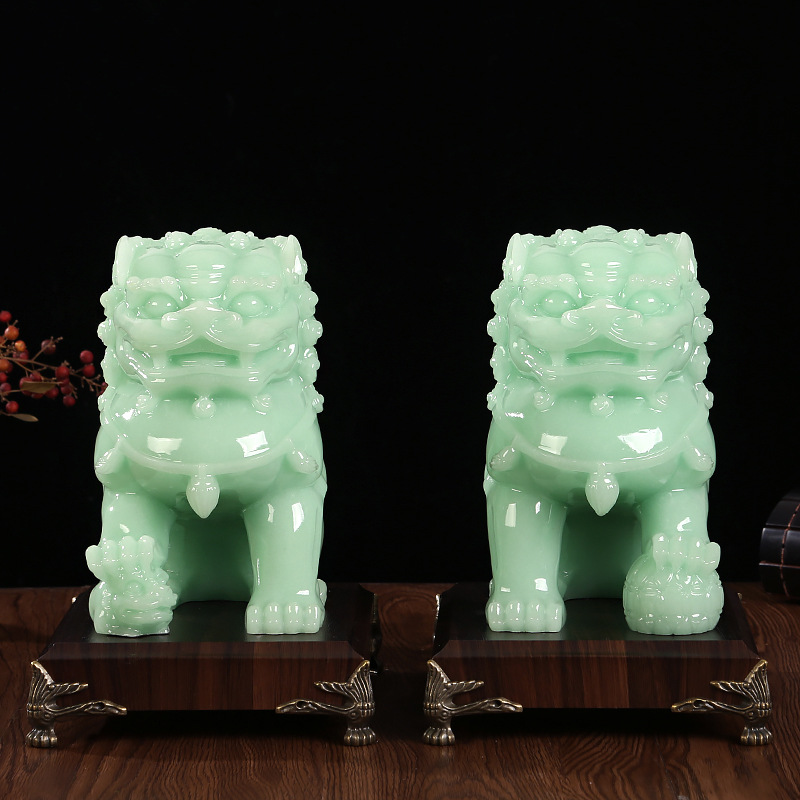 Lion ornaments a pair of home porch living room jade crafts office shop cashier opening decorations