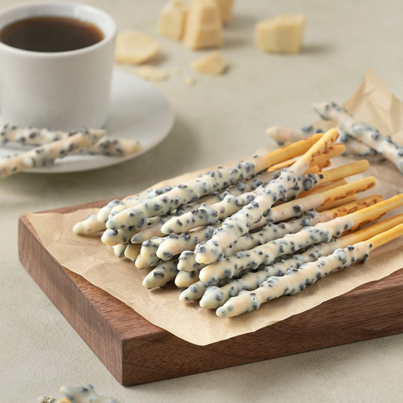 South Korea Imported Lotte Pepero Paipai Chocolate Coated Sandwich Decorative Biscuits Snacks