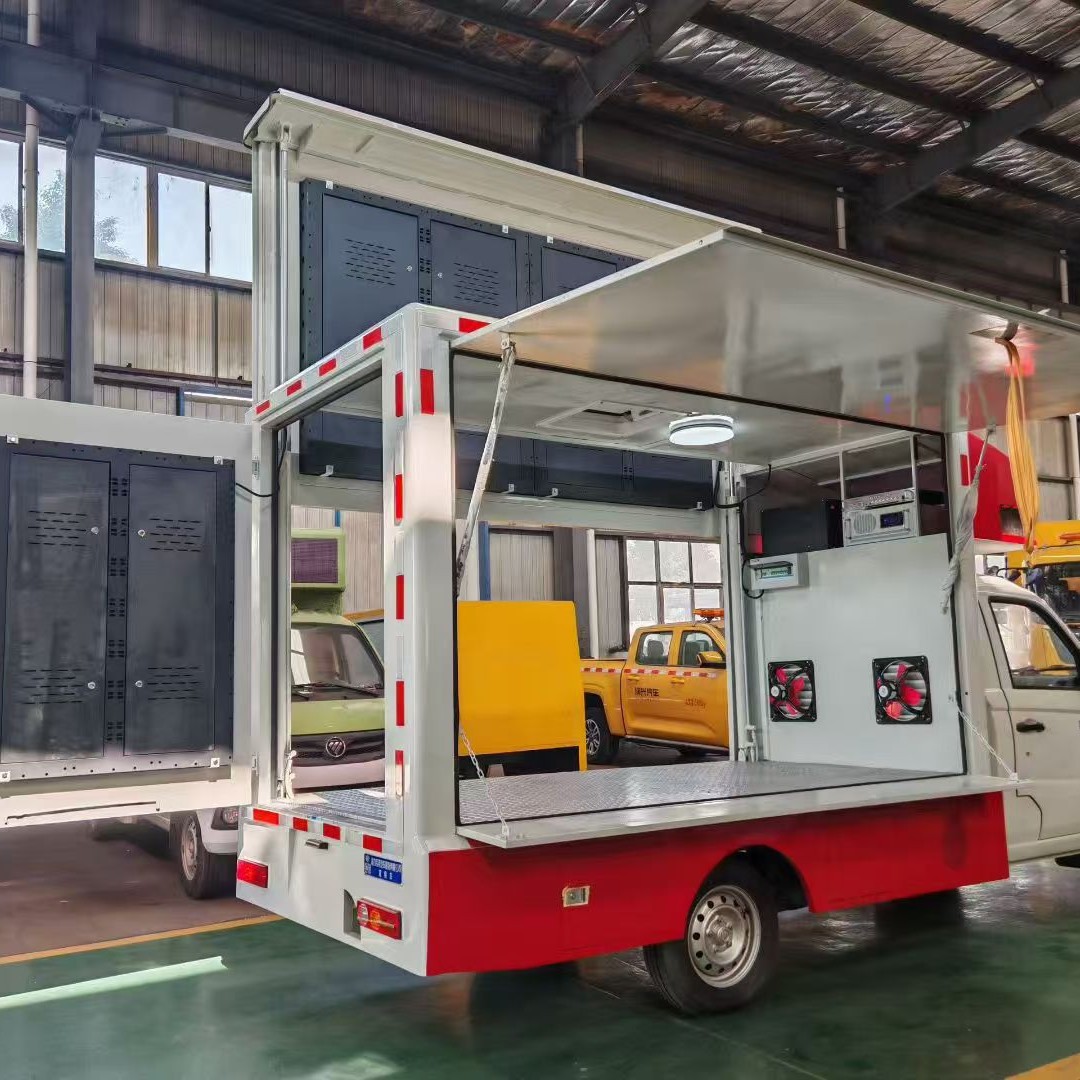 Профессиональная продажа белых тележек Karry с задними двойными колесами, мобильные торговые тележки, закусочные и тележки для мороженого