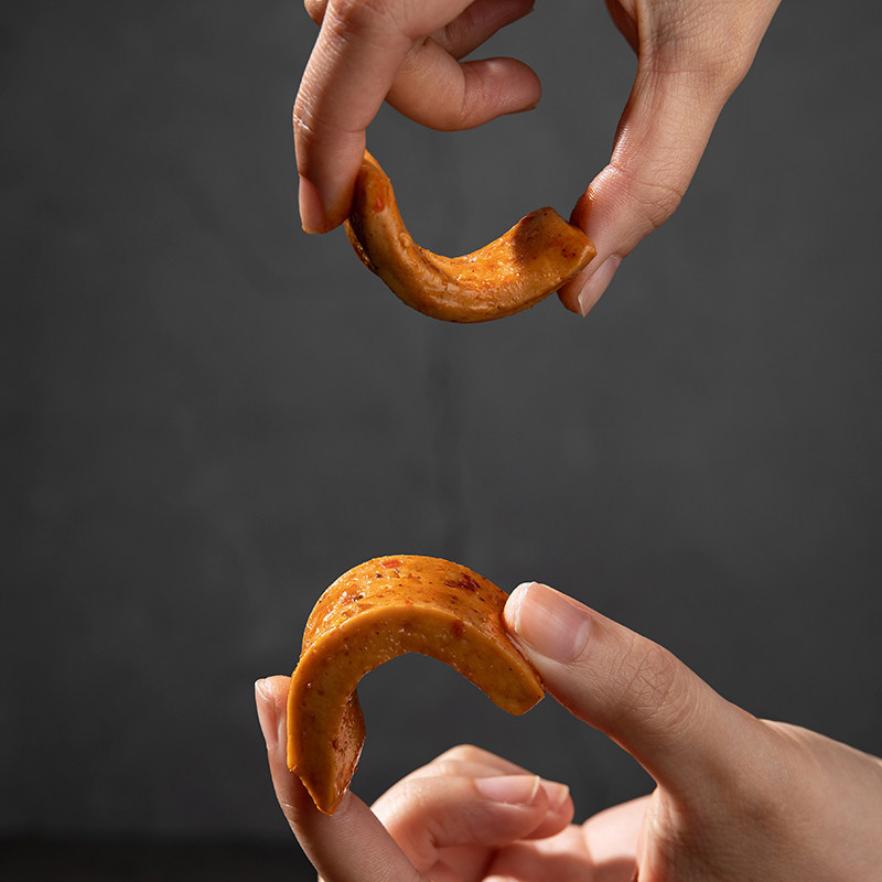 [Three Squirrels Q-pop dried tofu 100 g/bag] sweet spicy spicy strips dried tofu snacks online popular snacks