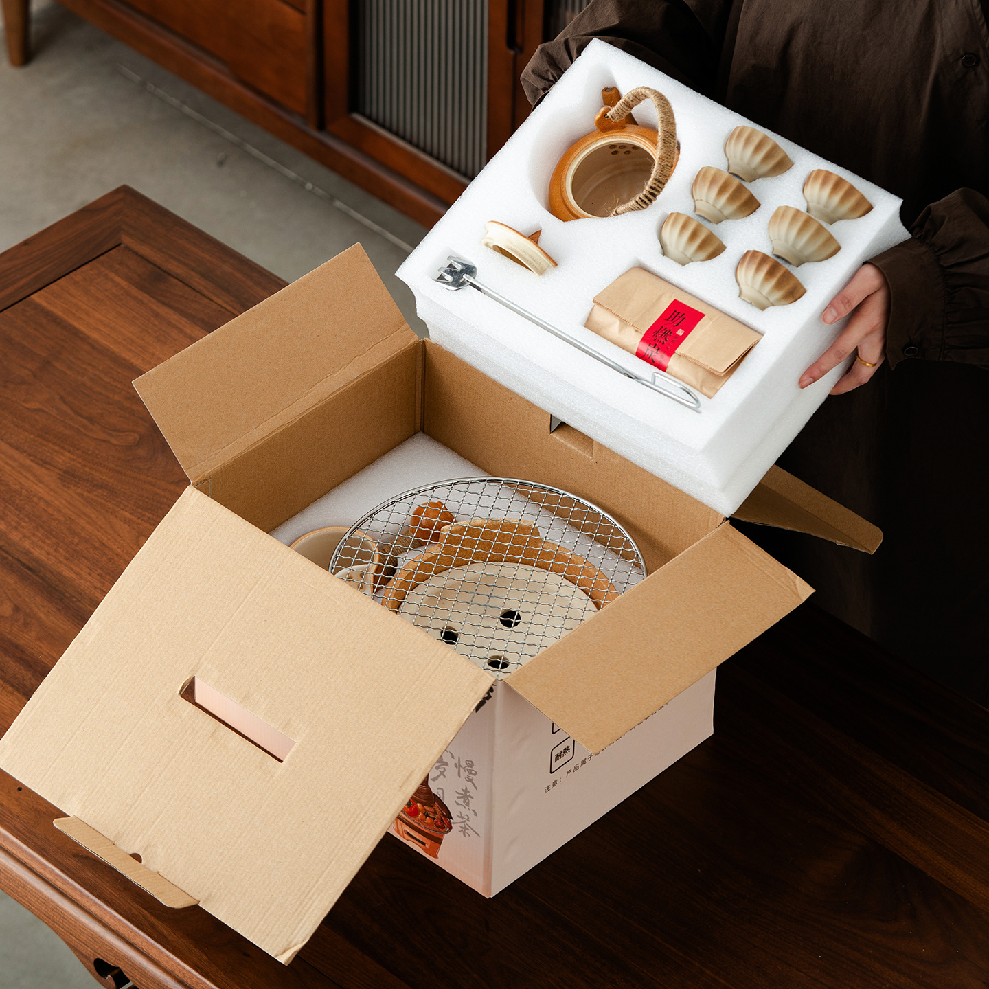 Tea Brewing Stove Set with Clay Charcoal Stove, Tea Pot, Milk Tea Gift Box for Outdoor Activities and Annual Meetings