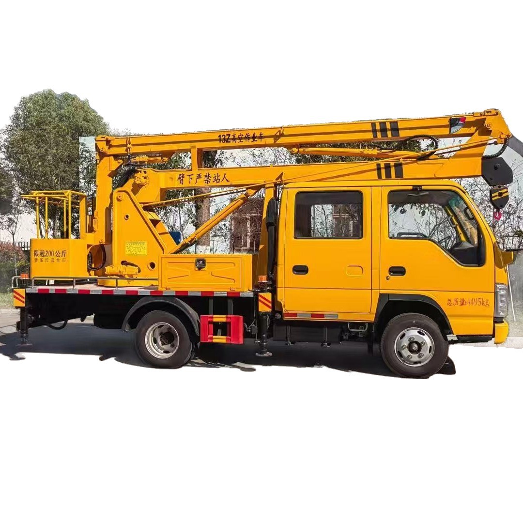 Qingling Isuzu 17.5m Aerial Work Vehicle Isuzu 115Hp Foldableing Arm Aerial Work Platform