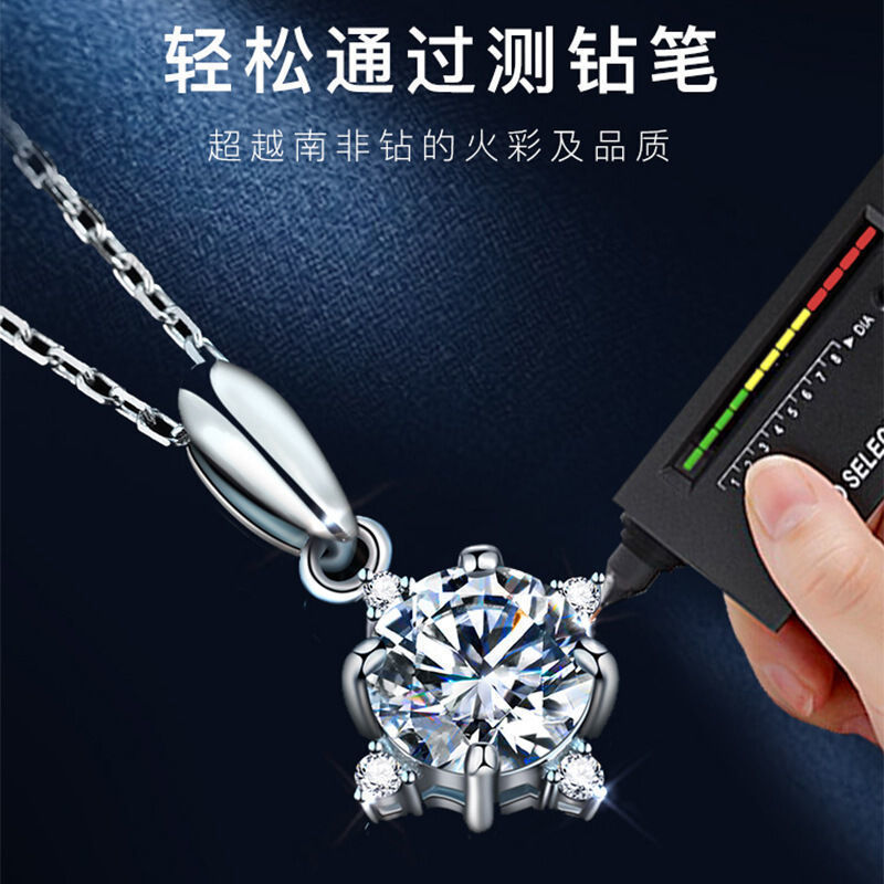 Authentic Sterling Silver Moissanite Diamond Clavicle Necklace Women's Four-Leaf Pendant Light Luxury Birthday Gift for Girlfriend New Style