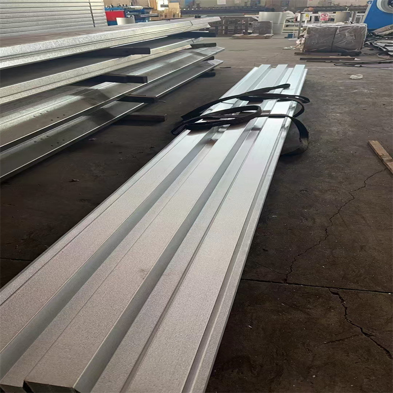 Spot Sales of Aluminum-Zinc Plated Corrugated Iron Sheets for Factory Roofs, Aluminum-Zinc Plated Corrugated Tiles, and Insulation Tiles