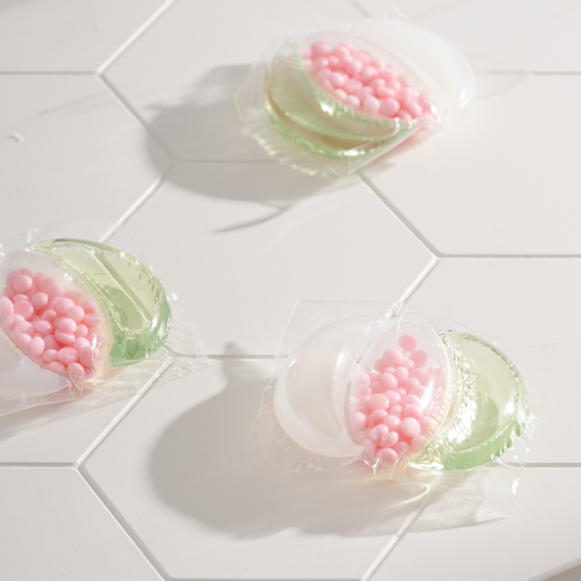 Guangdong Youkai Oem Perfume-Type Laundry Beads Three-In-One Clean Three-Cavity Color Protection Laundry Capsule Factory Customization