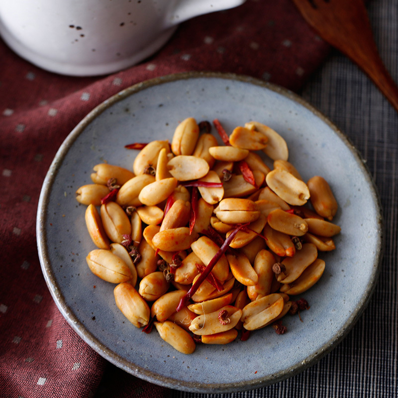 Huang Feihong Spicy Peanut Separate Small Package Huang Feihong Peanut Nuts Specialty Fried Food Snacks