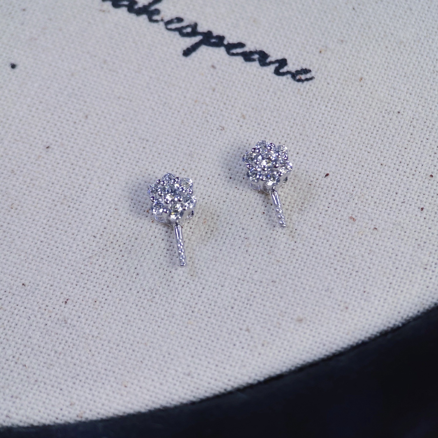 Platinum Pt900 Accessories Star Pendant Zircon Inlay Reference Beads 10-11mm Excluding Bead Chain