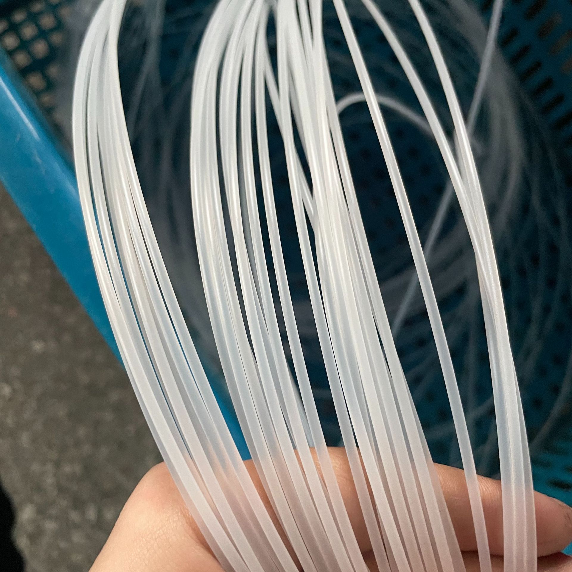 Source factory pe plastic strip PE shaped Strip solid cartilage filling strip bone strip thin strip plastic rod support strip