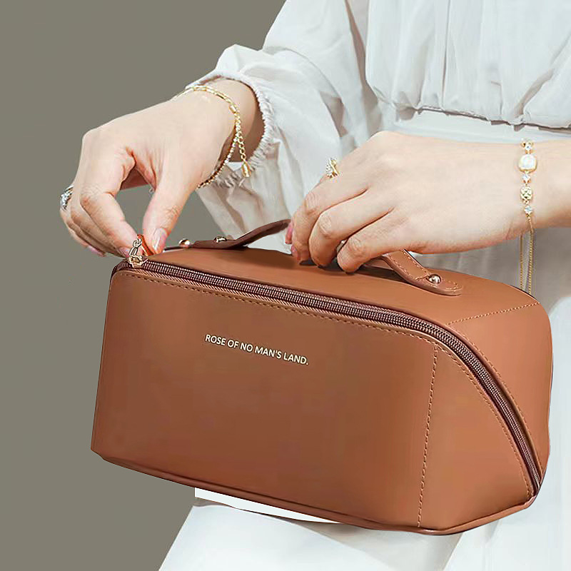 pu Fashion and Convenient Cosmetic Bag Travel Storage Bag Large Capacity Toiletry Bag Portable High-value Pillow Cosmetic Bag