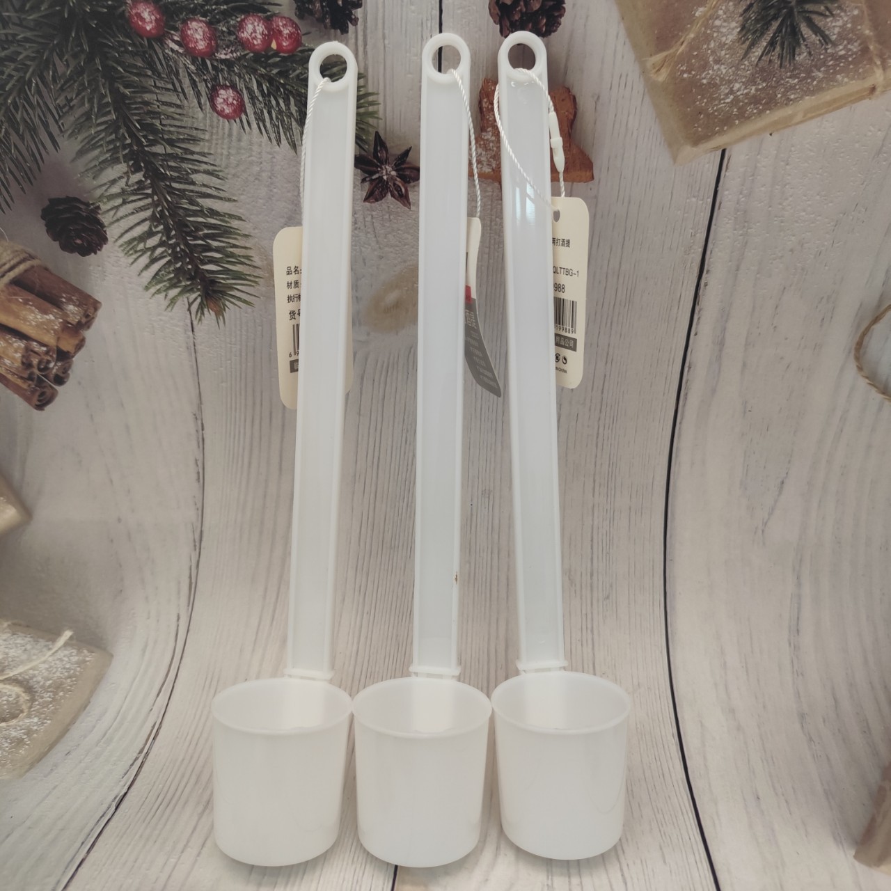 High-Quality Thickeneded Plastic Wine Raisin with Tag, Household White Wine Raisin Wine Pourer, Wine Measuring Wine