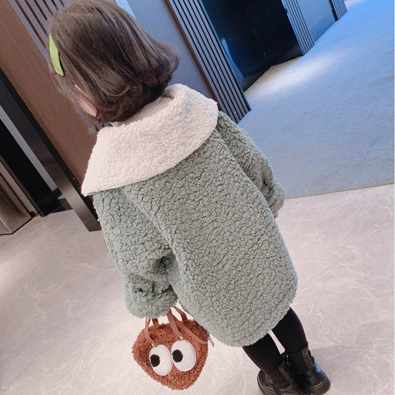 6020 girls' coat lambswool horn buckle composite polar fleece thickened top 23 Winter new foreign trade children's clothing
