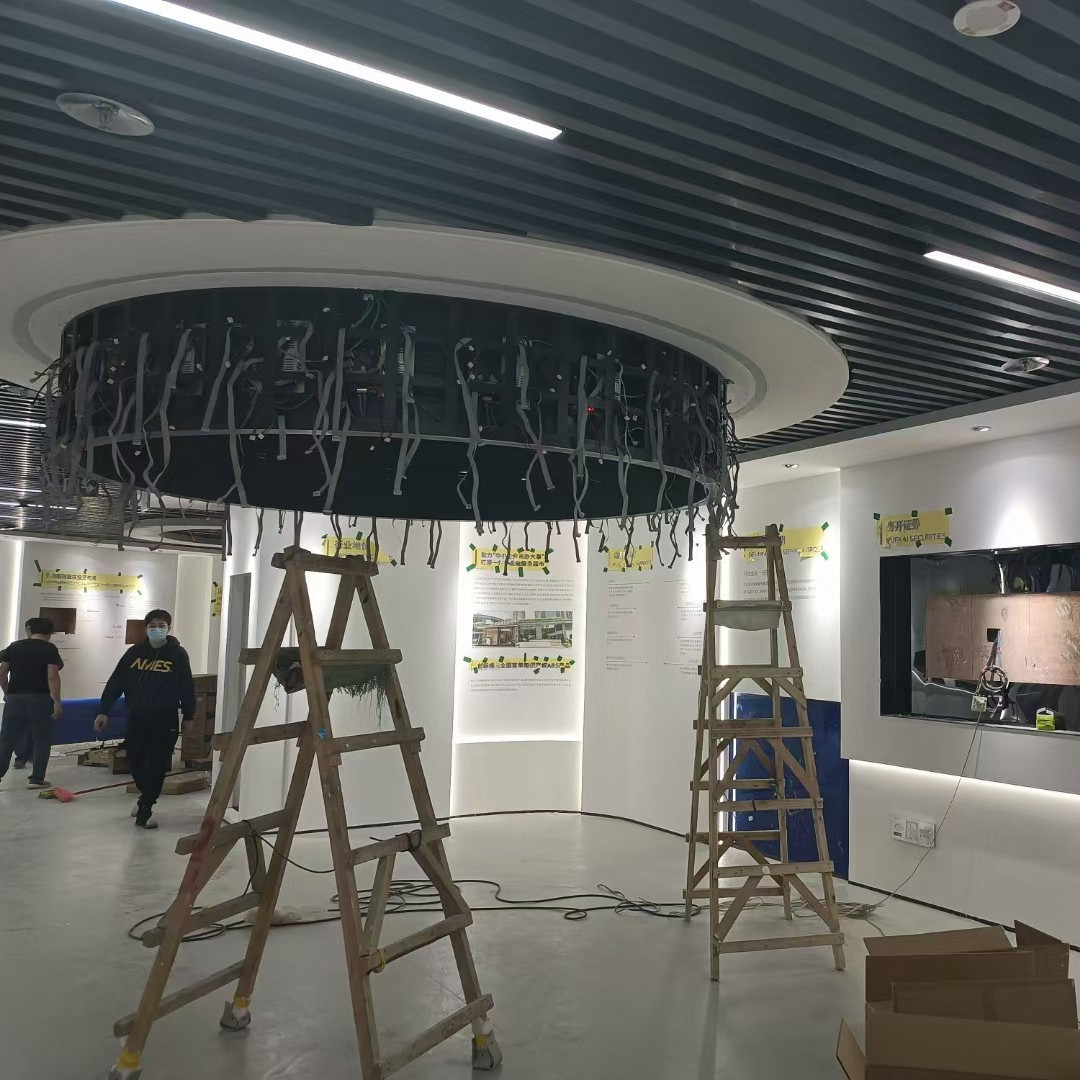 Indoor P1.25-P1.86--2-P2.5-P3-P4-P3.91 Transparent Circular Led Display Ring Led