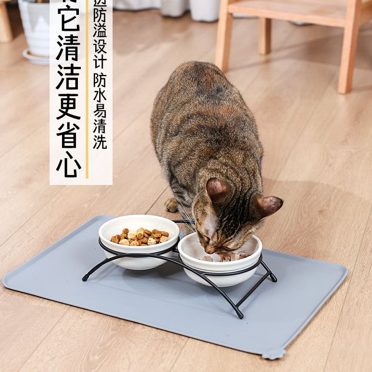 Silicone Pet Placemat Large Silicone Pet Mat Cat and Dog Feeding Silicone Mat Non-Slip Cat and Dog Paw Mat Dog Mat